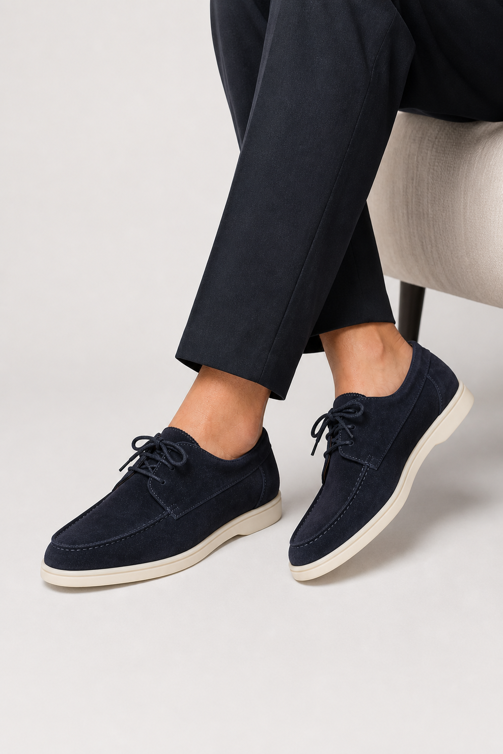Men's Lace-Up Leather Loafers with Classic Fit