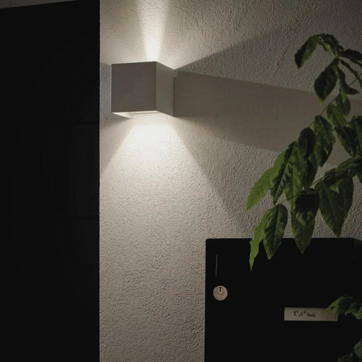 Adjustable Wall Light | Customisable Light Angle, Easy Installation
