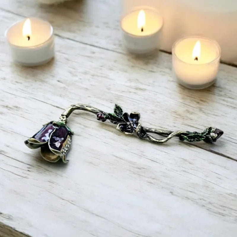 Candle Snuffer | Vintage Floral Design, Smoke-Free Snuffing