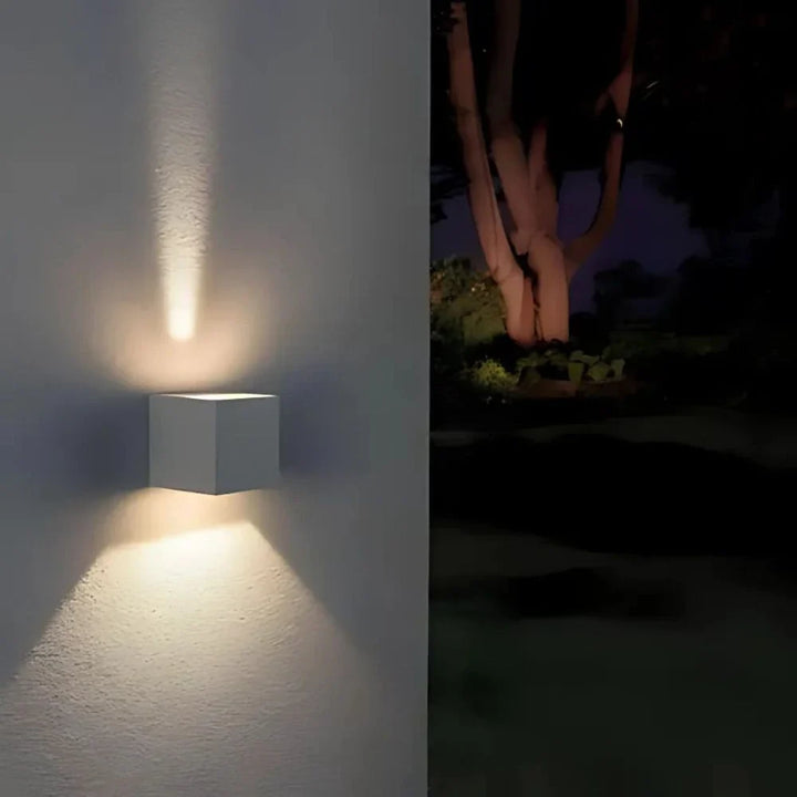 Adjustable Wall Light | Customisable Light Angle, Easy Installation