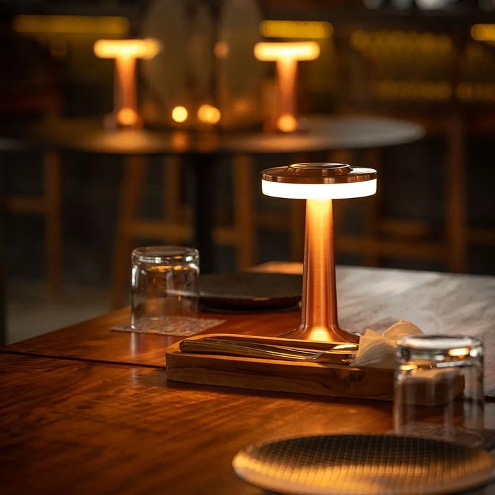 Retro Bar Table Lamp | Refined Design, Versatile Lighting Control