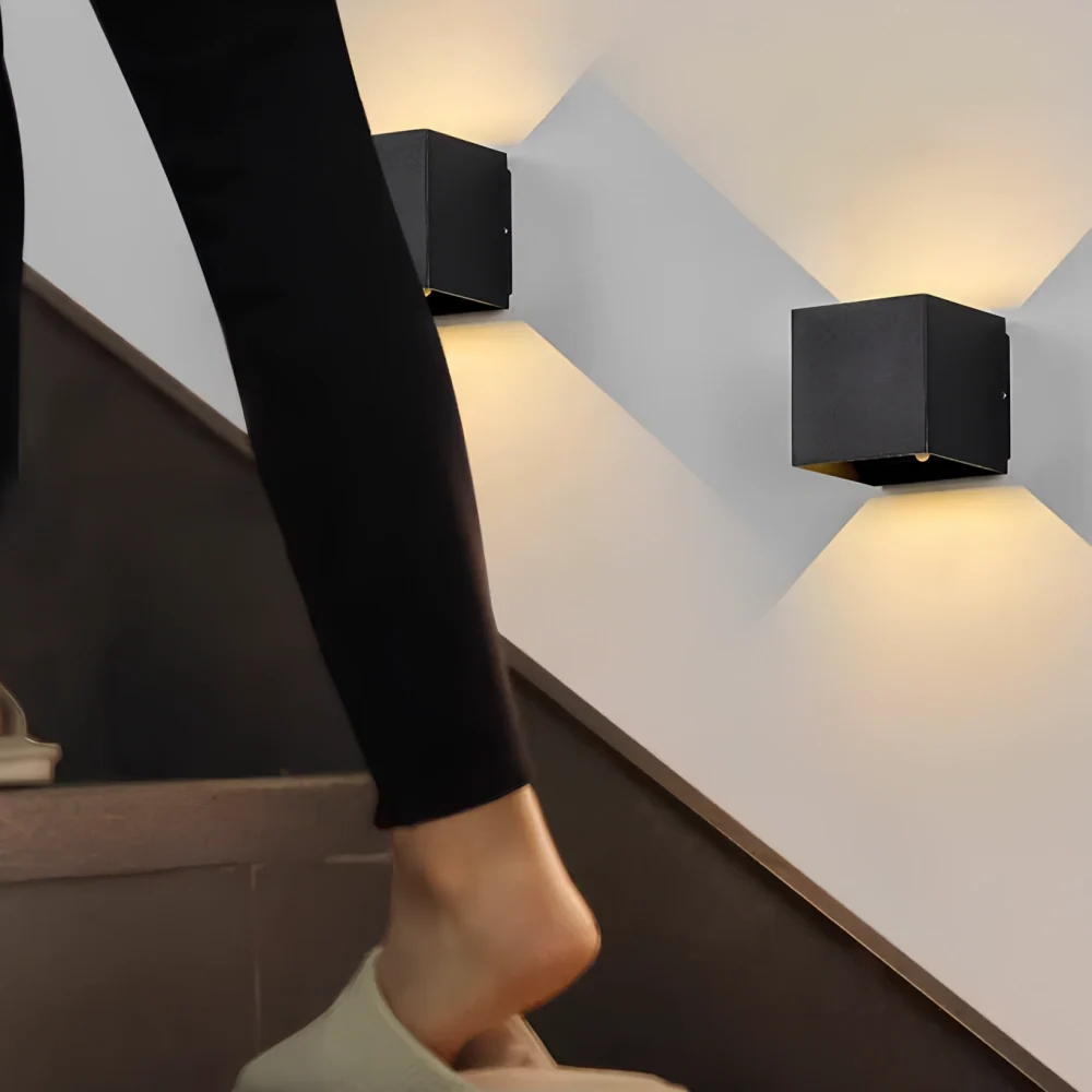 Adjustable Wall Light | Customisable Light Angle, Easy Installation