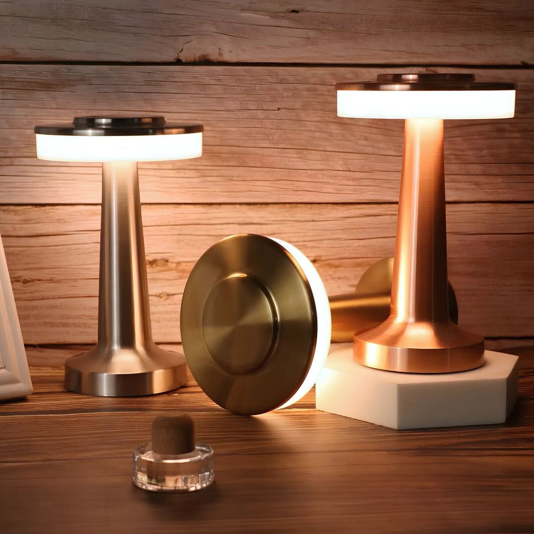 Retro Bar Table Lamp | Refined Design, Versatile Lighting Control
