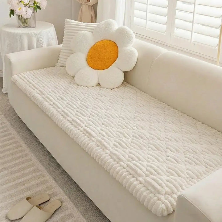 Washable Pet Sofa Protector Mat with Thick Plush Surface and Flannel Fabric