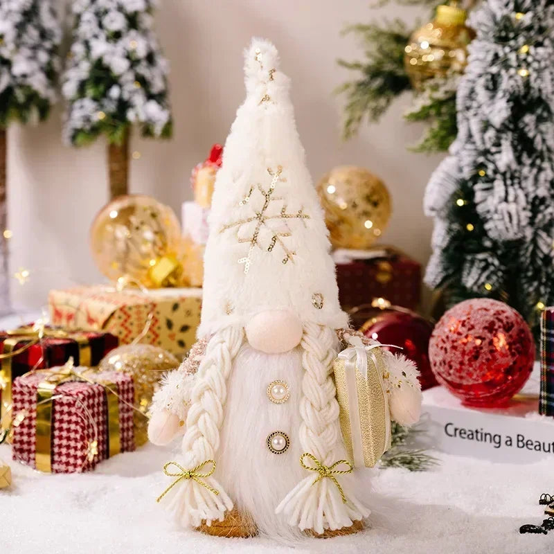 Skanto | Christmas Gnome Decoration | LED Night Light | Warm Glow