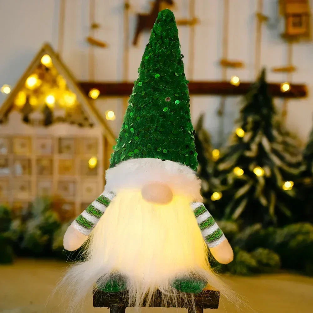 Skanto | Christmas Gnome Decoration | LED Night Light | Warm Glow