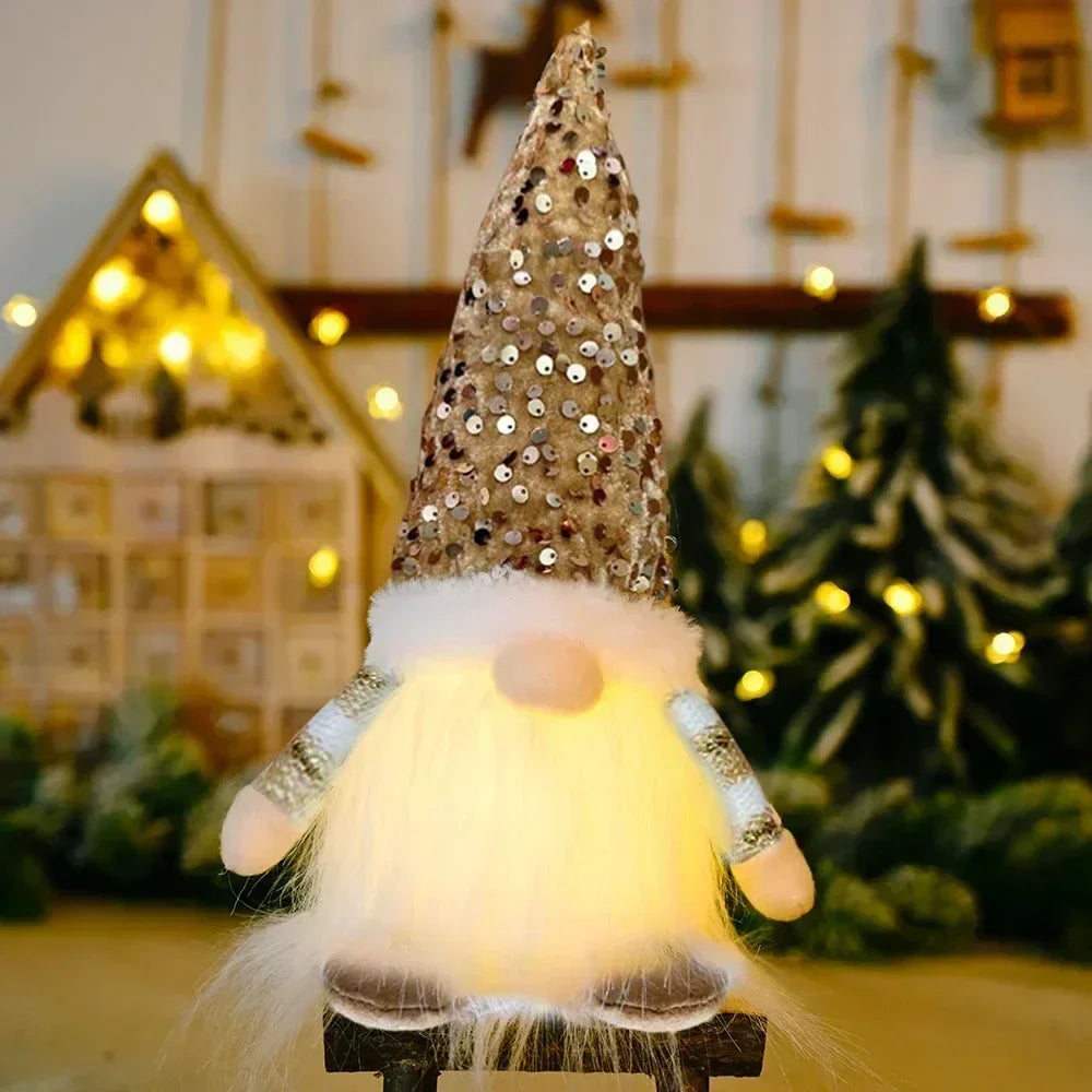 Skanto | Christmas Gnome Decoration | LED Night Light | Warm Glow