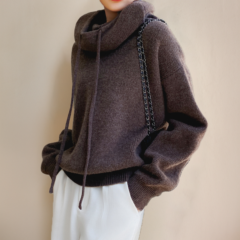 Women's Hooded Oversized Jumper for Cold Weather, image 4