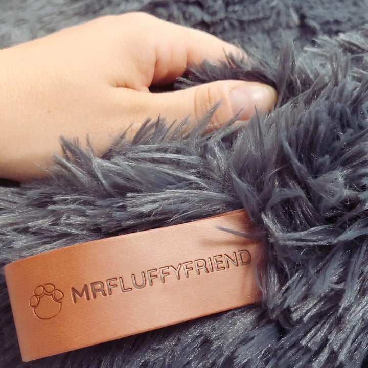 MrFluffyFriend™ - World's #1 Anxiety Relieving Dog Bed 6