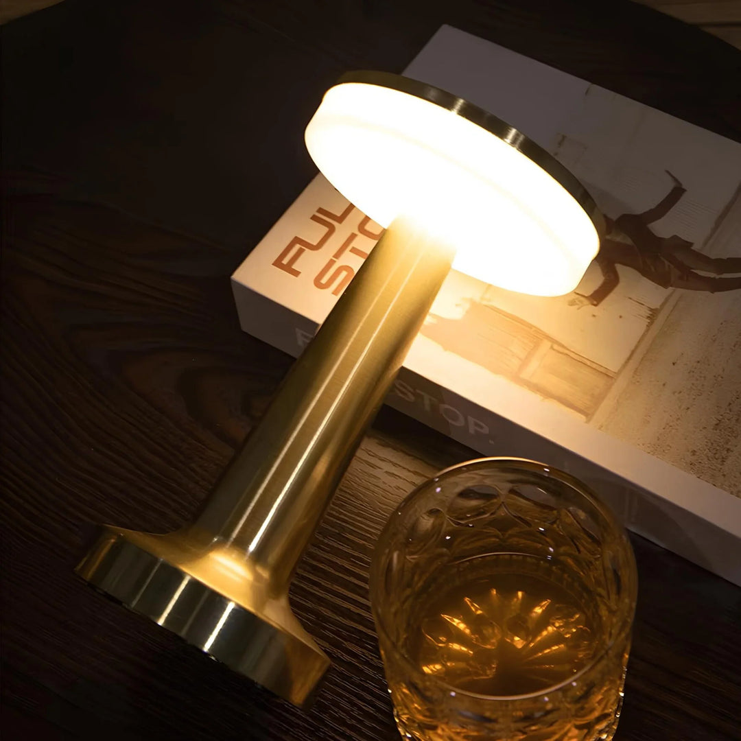 Retro Bar Table Lamp | Refined Design, Versatile Lighting Control