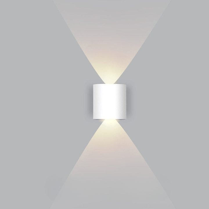 Elegant & Energy-Efficient Outdoor Lighting
