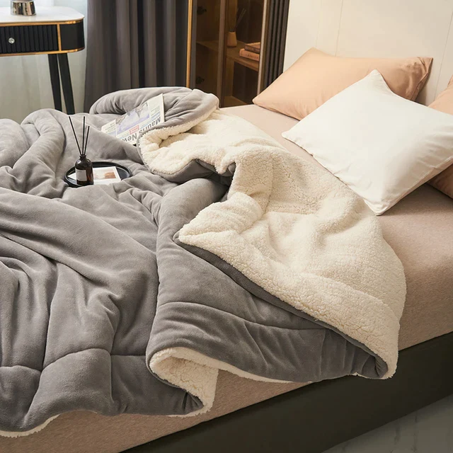 CozyLuxe | Blanket – Warmth and Elegant Comfort