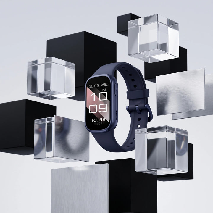 Fitness Smartwatch with IP68 Water Resistance, LCD Display and 7 Day Battery