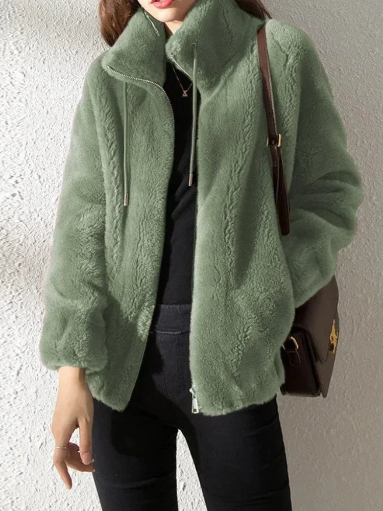 Women's Zip-Through Fleece-Lined Jacket for Cold Weather in Green