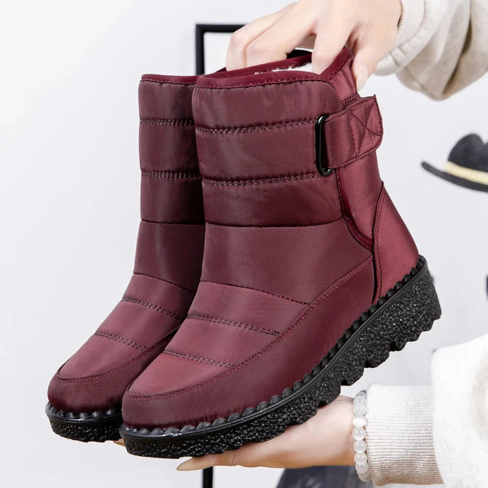 Women's Lined Boots in Red