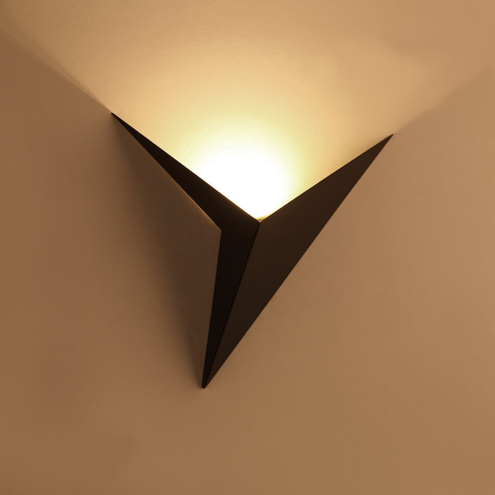 Wall Light | Energy-Efficient, Stylish, Options