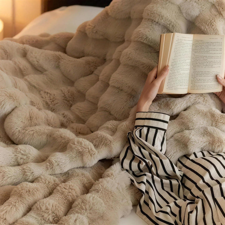 VeluraHome | Rug – Refined Softness with Lasting Elegance