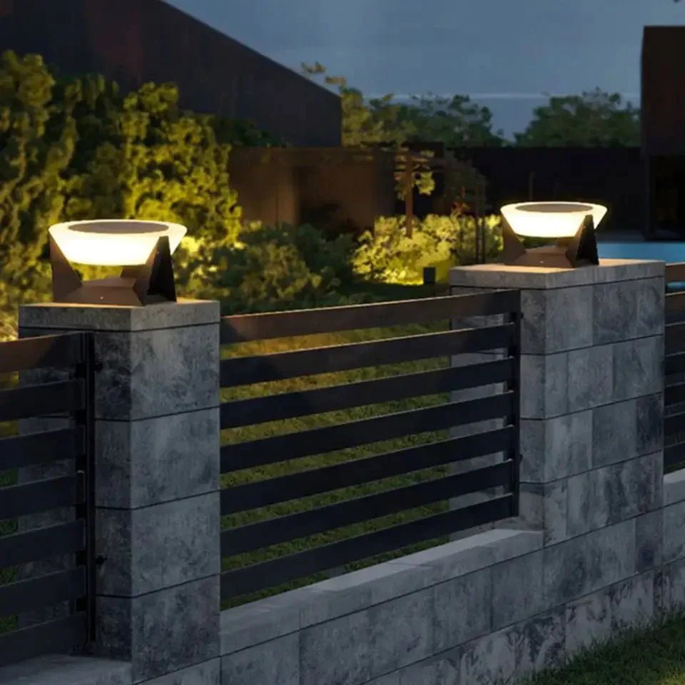 Solar LED Garden Spotlight