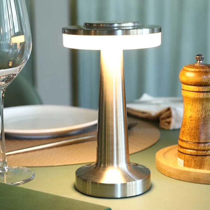 Retro Bar Table Lamp | Refined Design, Versatile Lighting Control