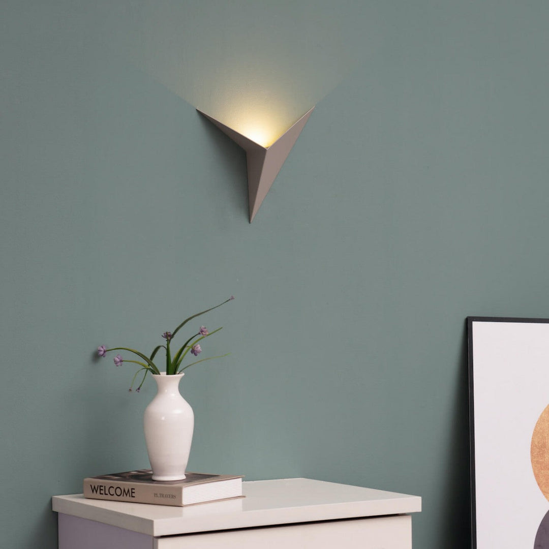 Wall Light | Energy-Efficient, Stylish, Options