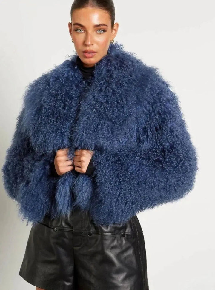 Women's Cropped Teddy-Style Faux Fur Coat Long Sleeves