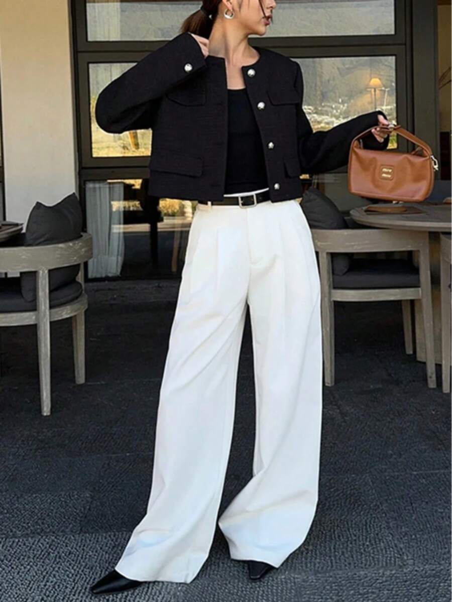 Women's Cropped Textured Button Front Jacket
