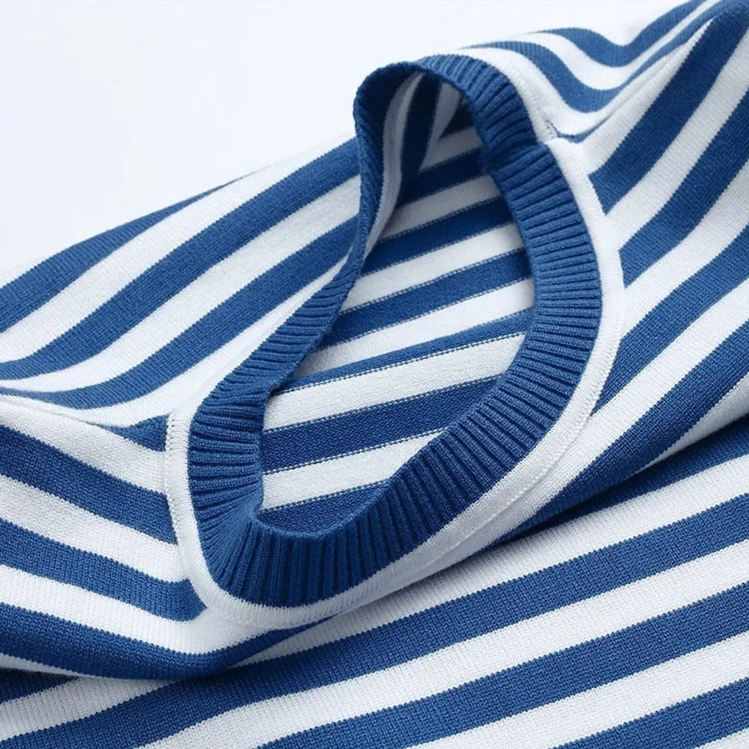 Women's Relaxed-Fit Striped Long Sleeve Round Neck Sweater