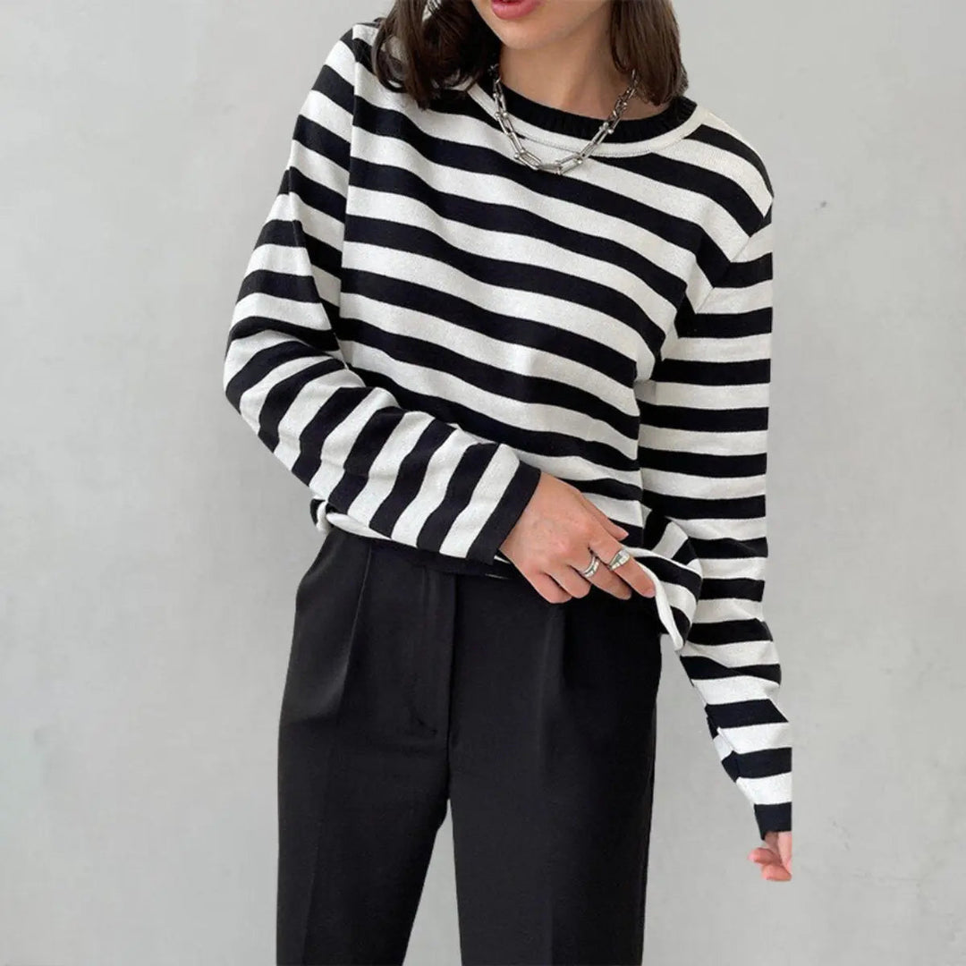 Women's Relaxed-Fit Striped Long Sleeve Round Neck Sweater